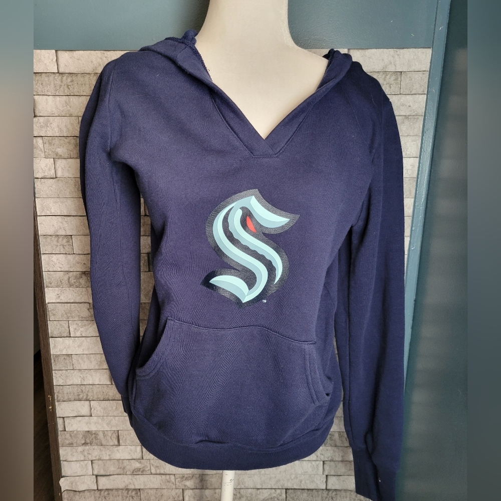 Seattle Kraken NHL hoodie size M